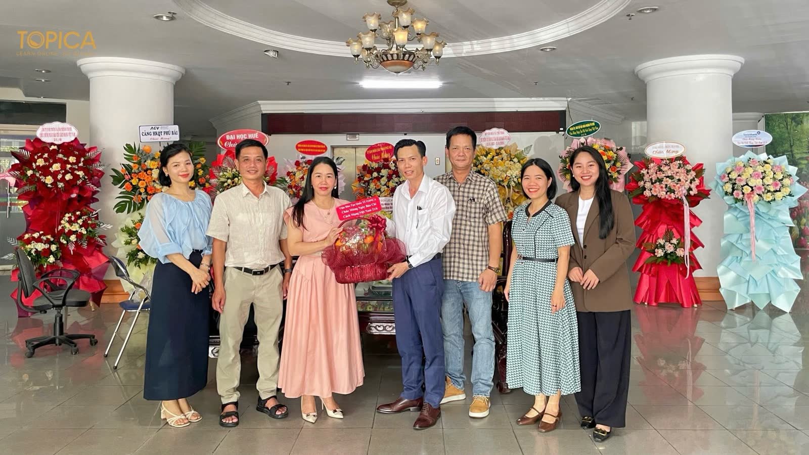 Ảnh minh họa hoạt động và sự kiện của Topica
